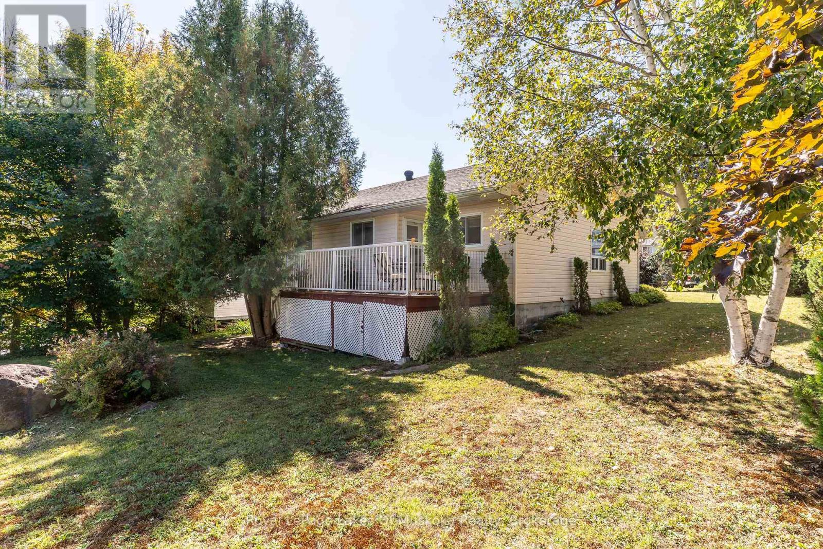 22 Knotty Pine Trail, Huntsville, Ontario  P1H 1S7 - Photo 34 - X12598228