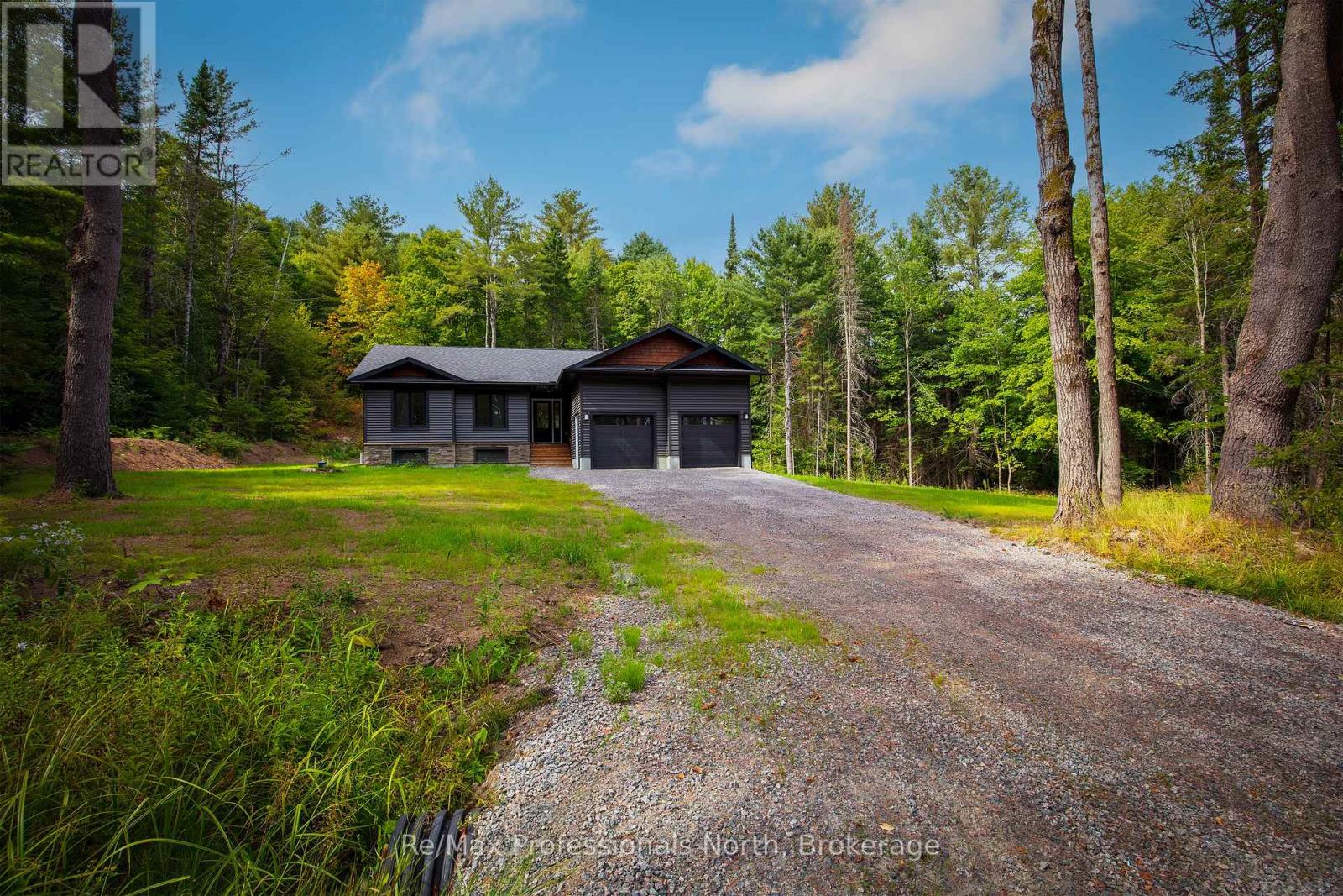 260 Stephenson 2 Road W, Huntsville, Ontario  P0B 1M0 - Photo 1 - X12603012