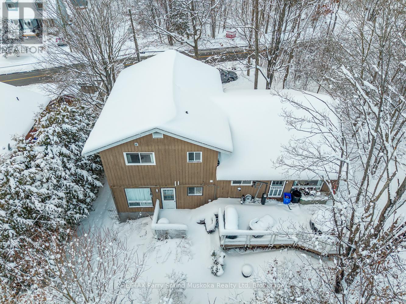 37 Louisa Street, Parry Sound, Ontario  P2A 2V7 - Photo 38 - X12604426