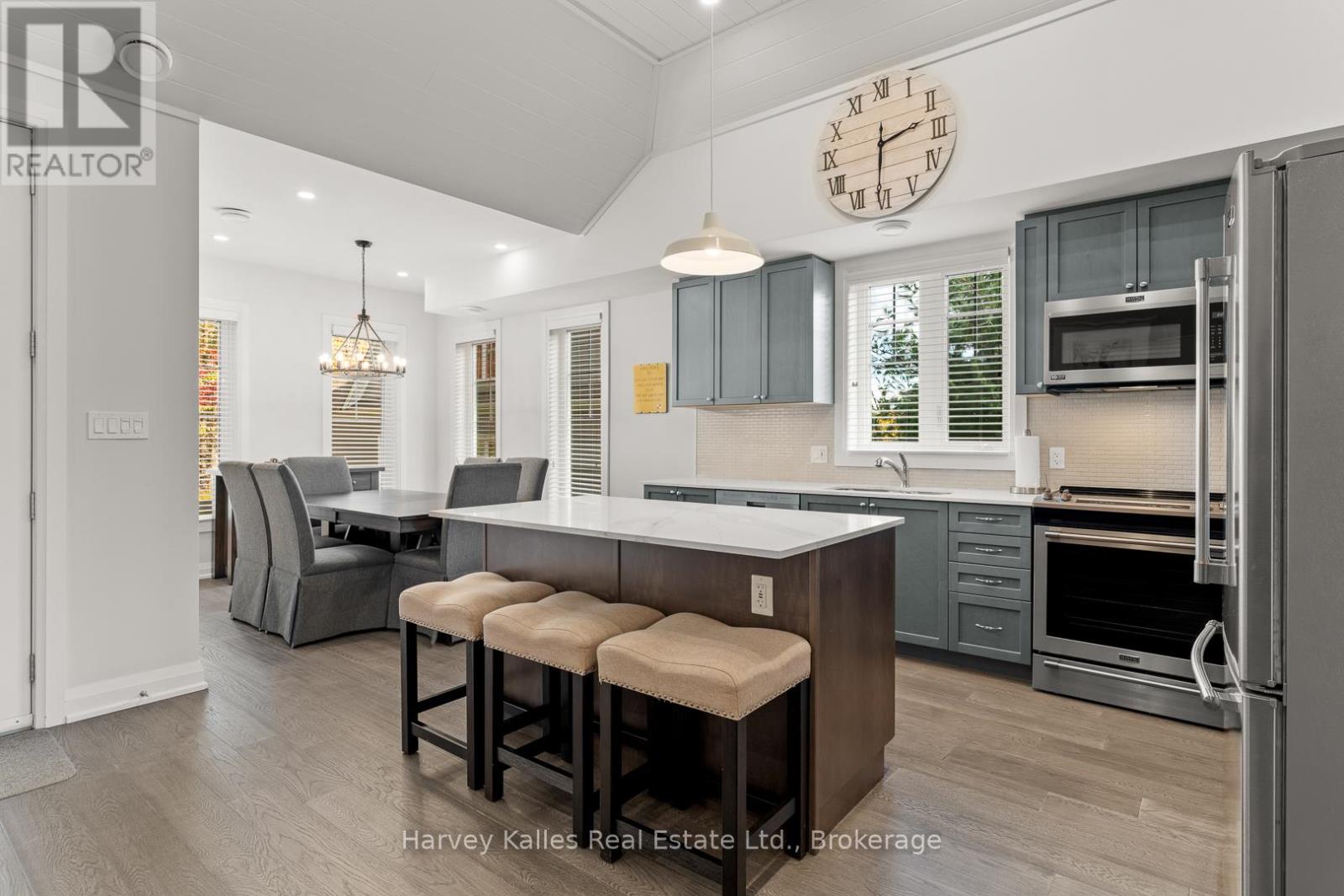 15 - 2054 Peninsula Road, Muskoka Lakes, Ontario  P0B 1G0 - Photo 12 - X12606238