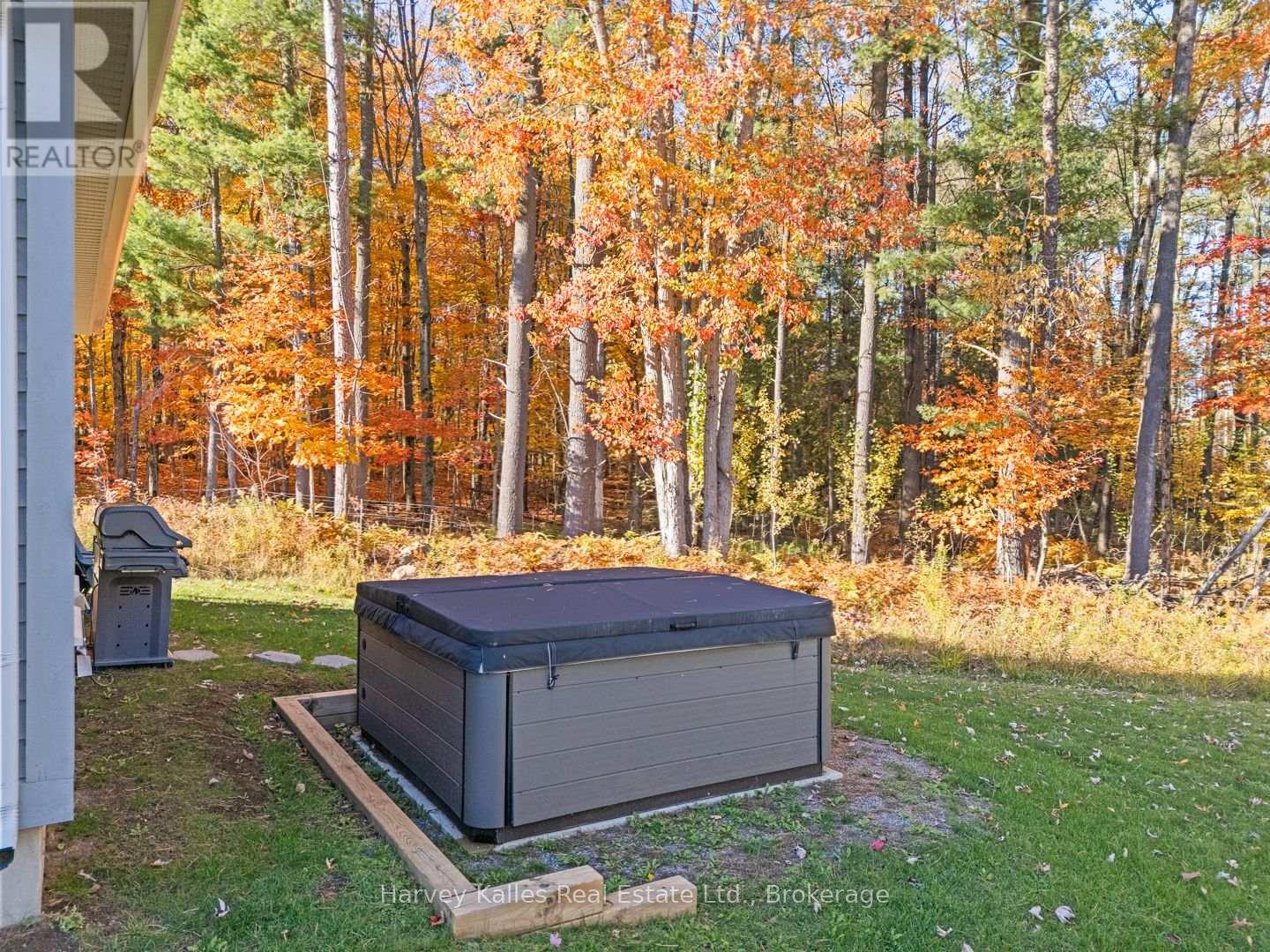 15 - 2054 Peninsula Road, Muskoka Lakes, Ontario  P0B 1G0 - Photo 36 - X12606238