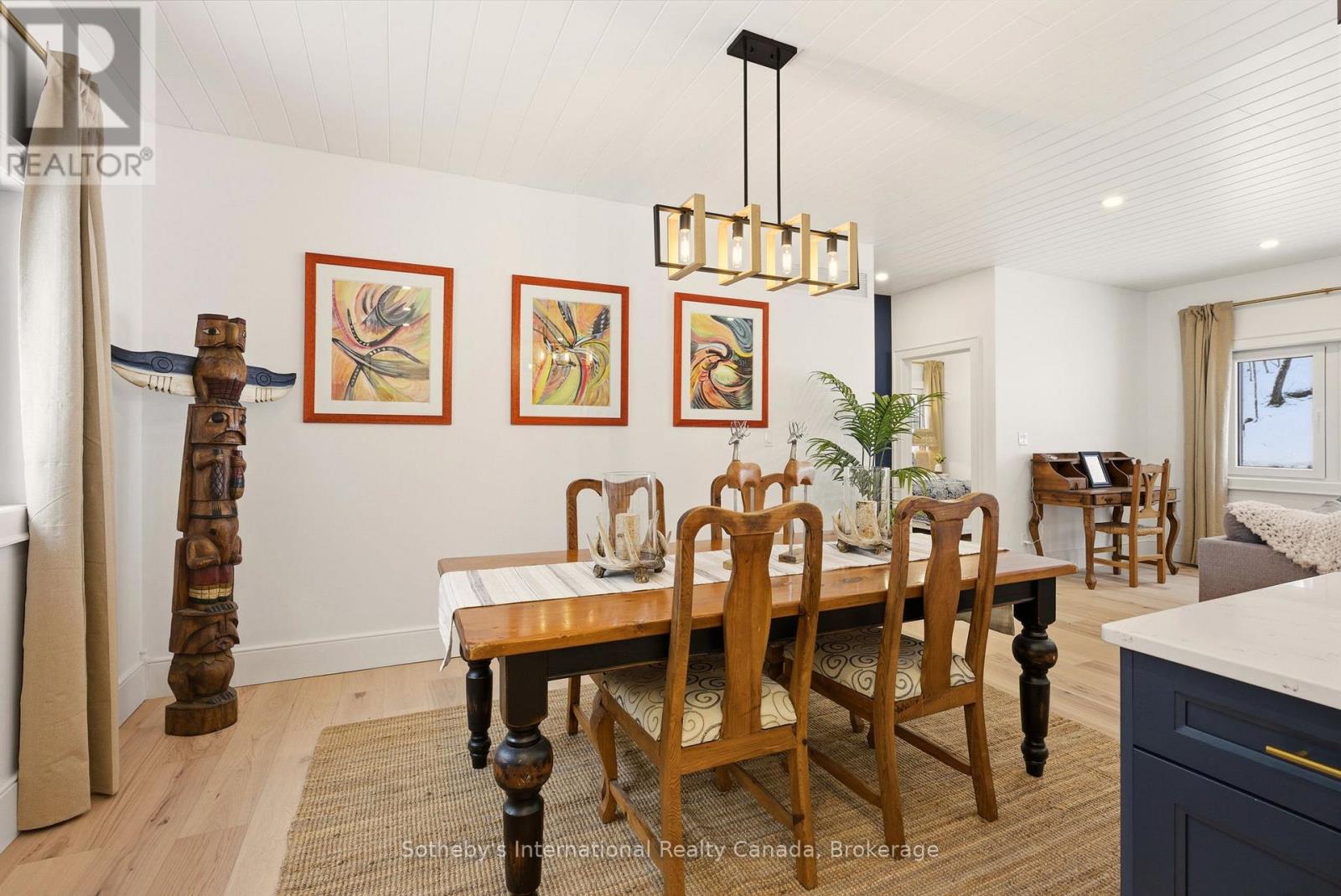 2435 Ravenscliffe Road, Huntsville, Ontario  P1H 2J2 - Photo 15 - X12606788