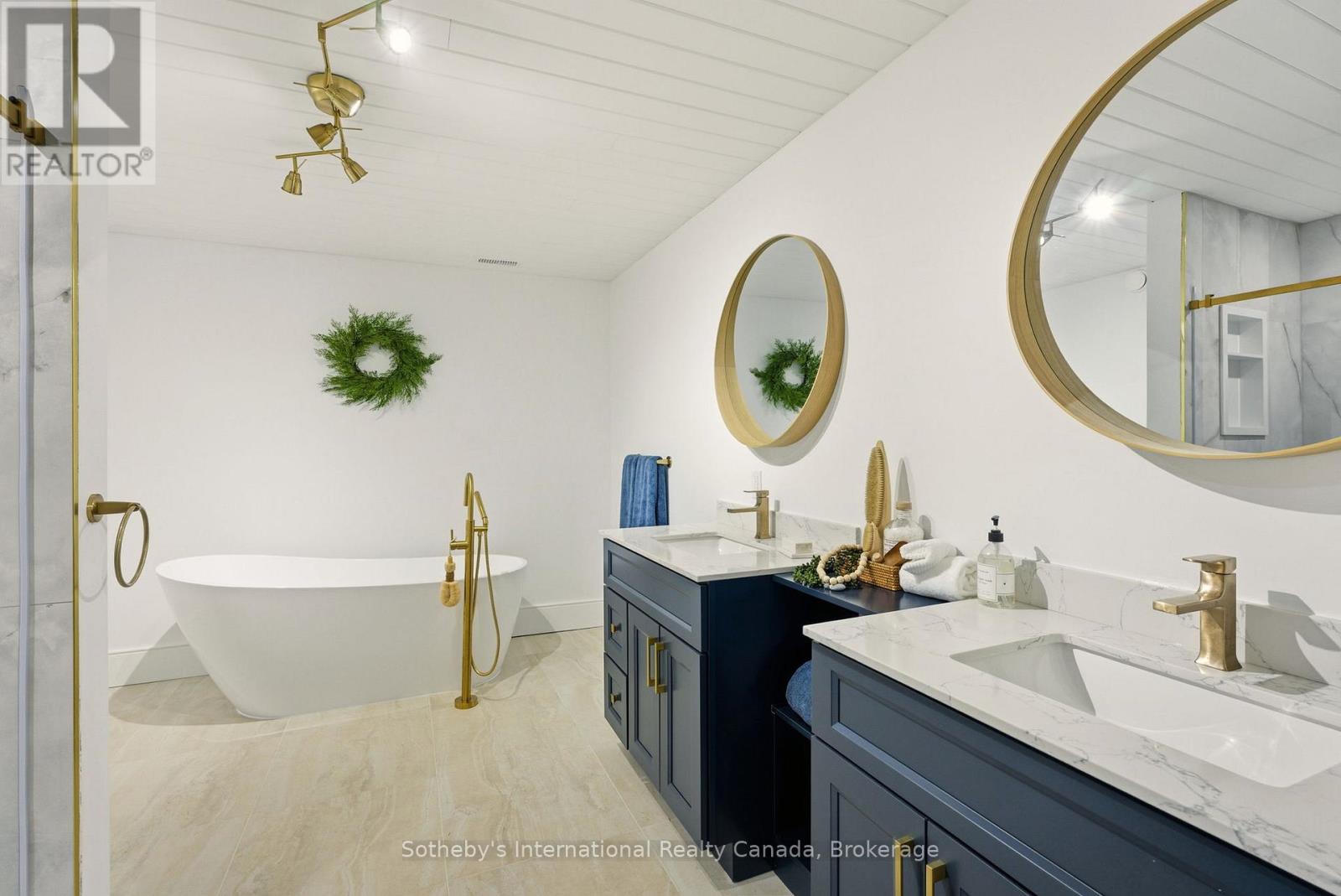 2435 Ravenscliffe Road, Huntsville, Ontario  P1H 2J2 - Photo 41 - X12606788