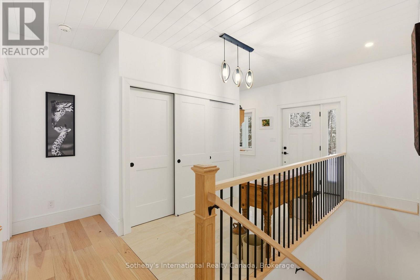 2435 Ravenscliffe Road, Huntsville, Ontario  P1H 2J2 - Photo 8 - X12606788