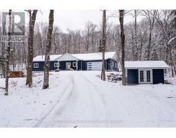 2435 RAVENSCLIFFE ROAD, Huntsville, Ontario