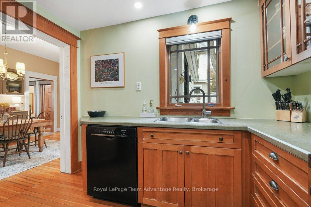 3 Belvedere Avenue, Parry Sound, Ontario  P2A 1Z8 - Photo 21 - X12609854