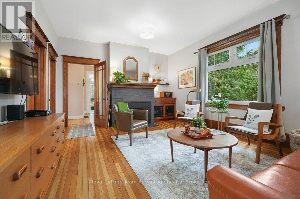 3 Belvedere Avenue, Parry Sound, Ontario  P2A 1Z8 - Photo 8 - X12609854