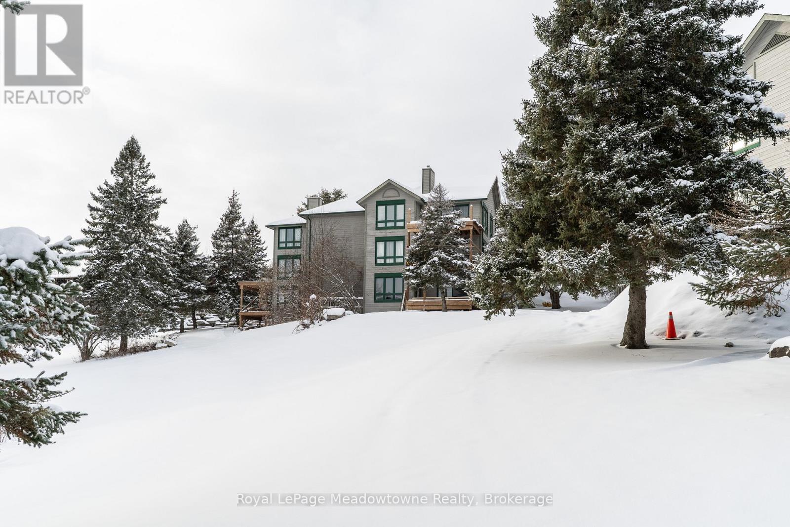 301 - 34 Deerhurst Greens Road, Huntsville, Ontario  P1H 1A9 - Photo 33 - X12612096