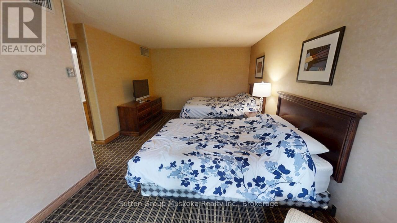 27-202 Golfview - Deerhurst Drive, Huntsville, Ontario  P1H 2E8 - Photo 13 - X12612128