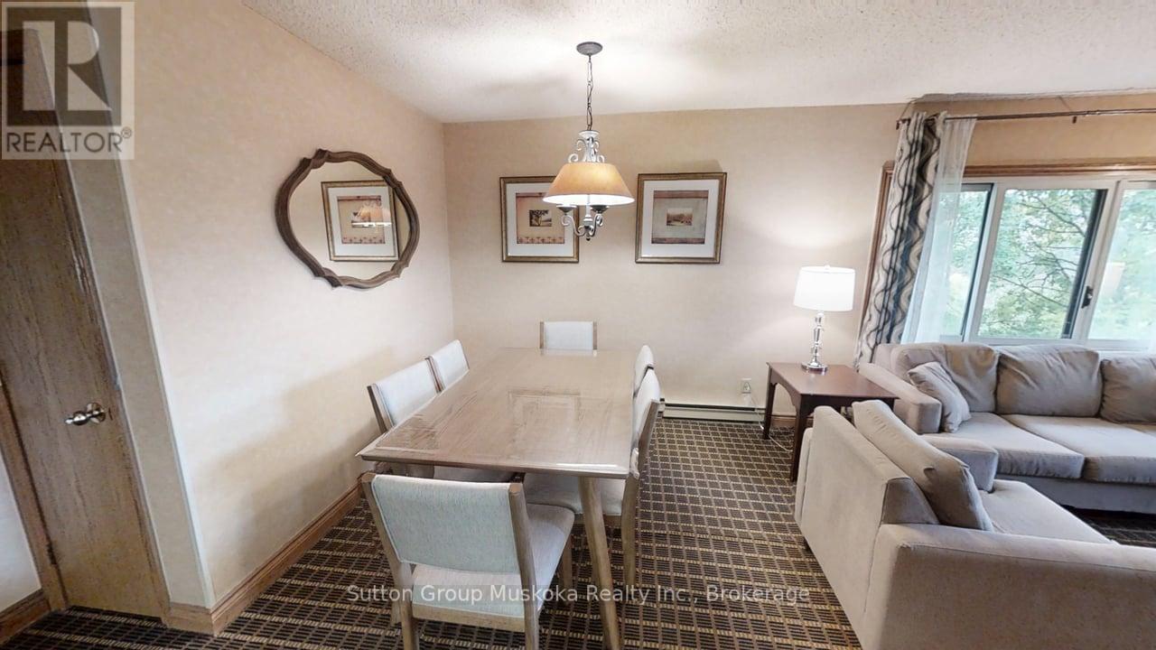 27-202 Golfview - Deerhurst Drive, Huntsville, Ontario  P1H 2E8 - Photo 5 - X12612128