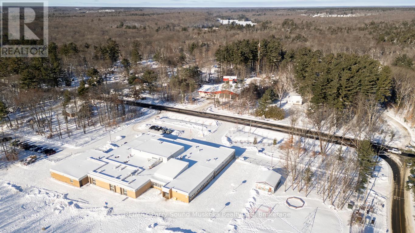 17 - 25 Seguin Place, Seguin, Ontario  P2A 1B2 - Photo 33 - X12613754