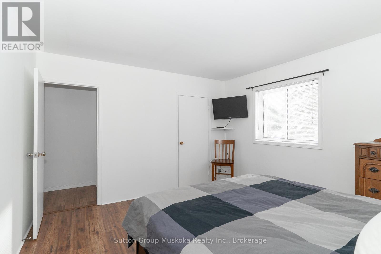 64 Spruce Drive, Huntsville, Ontario  P0B 1L0 - Photo 16 - X12614814