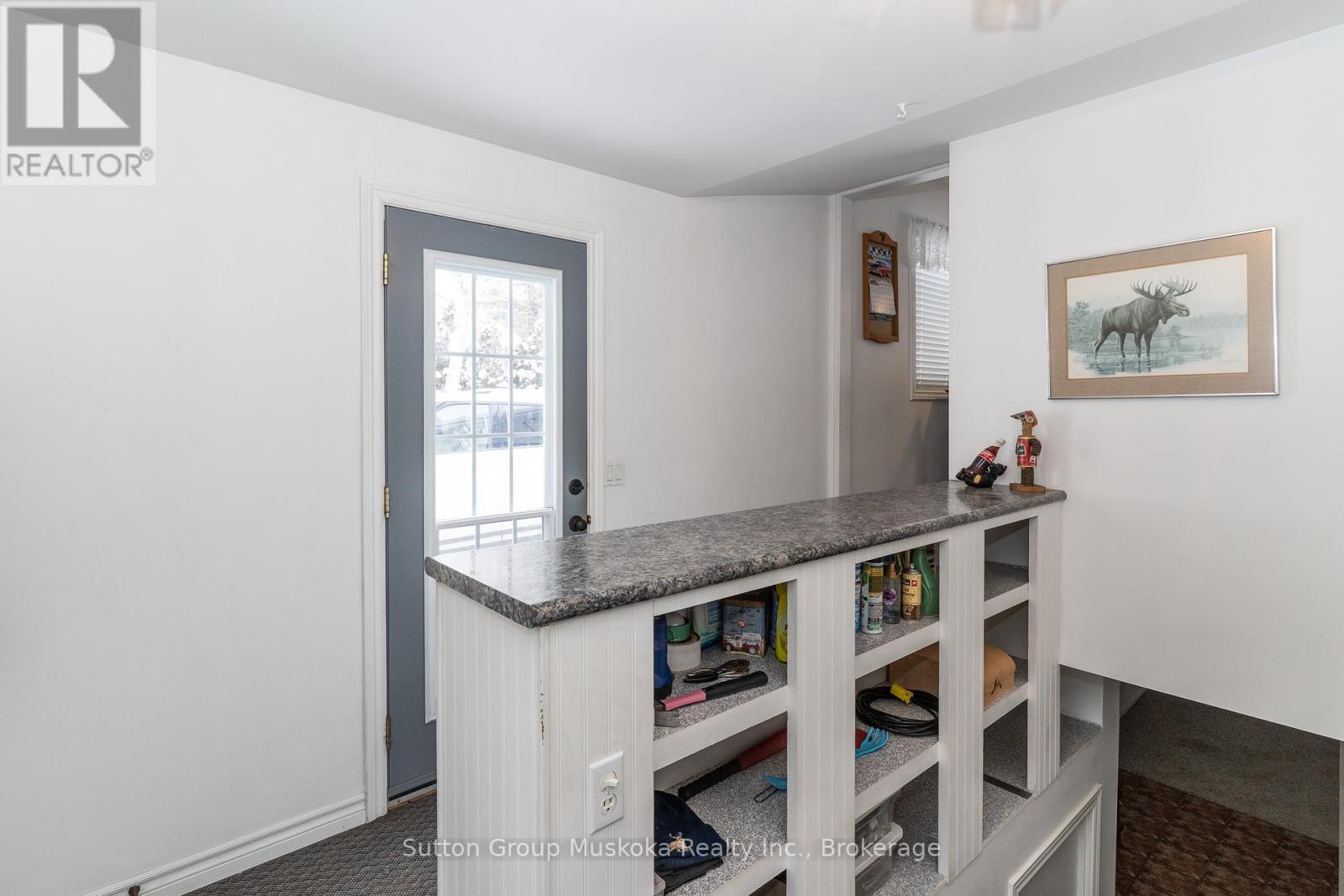 64 Spruce Drive, Huntsville, Ontario  P0B 1L0 - Photo 3 - X12614814