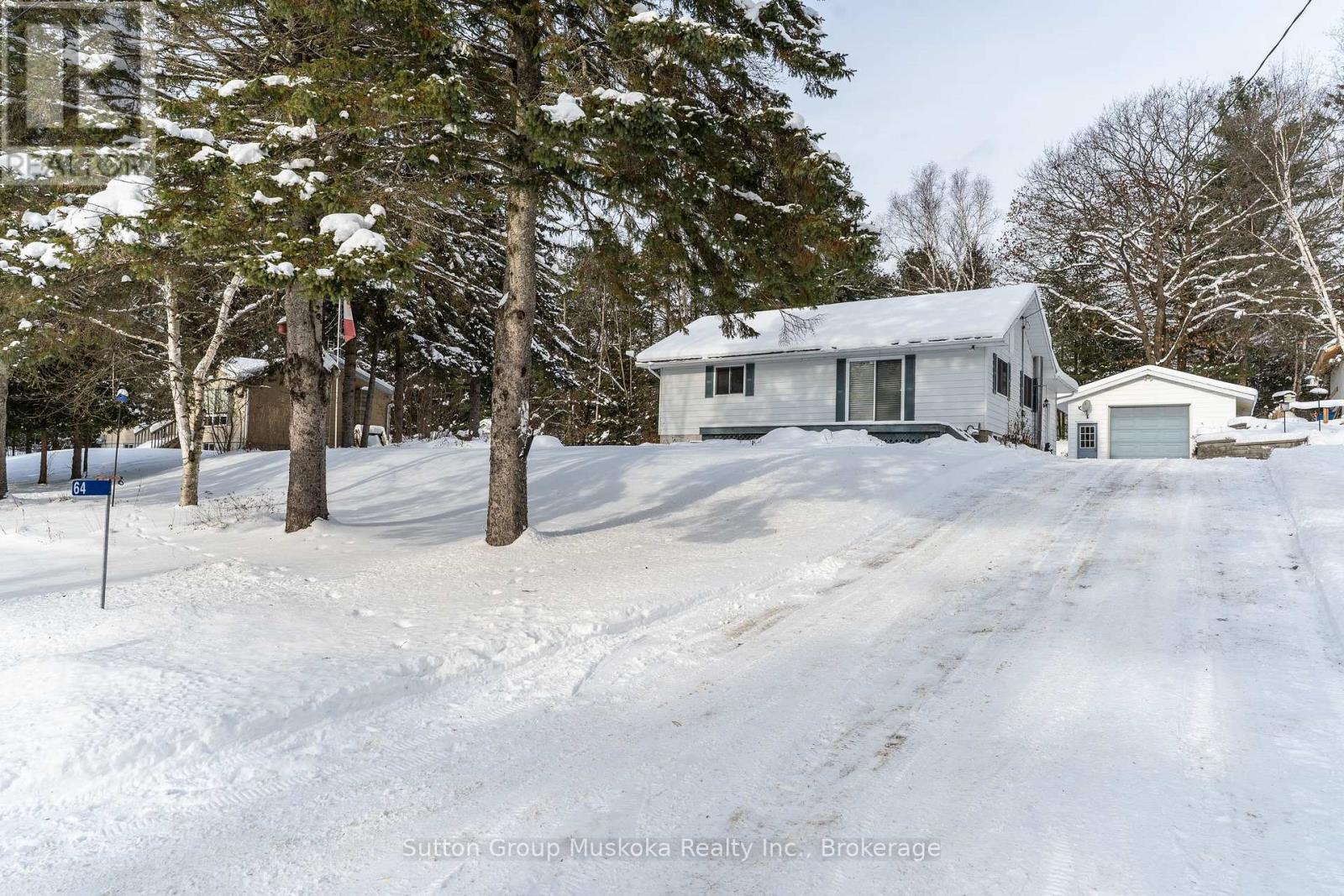 64 Spruce Drive, Huntsville, Ontario  P0B 1L0 - Photo 37 - X12614814