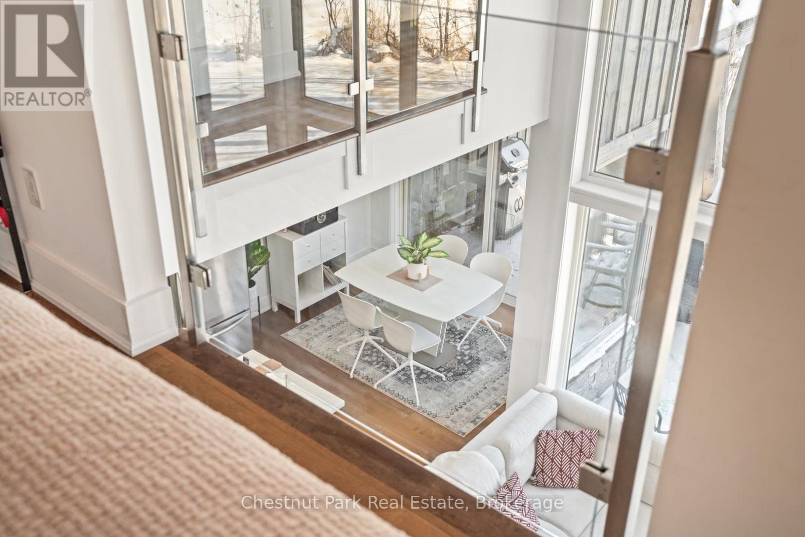 10 Carrick Trail, Gravenhurst, Ontario  P1P 0A6 - Photo 31 - X12616596