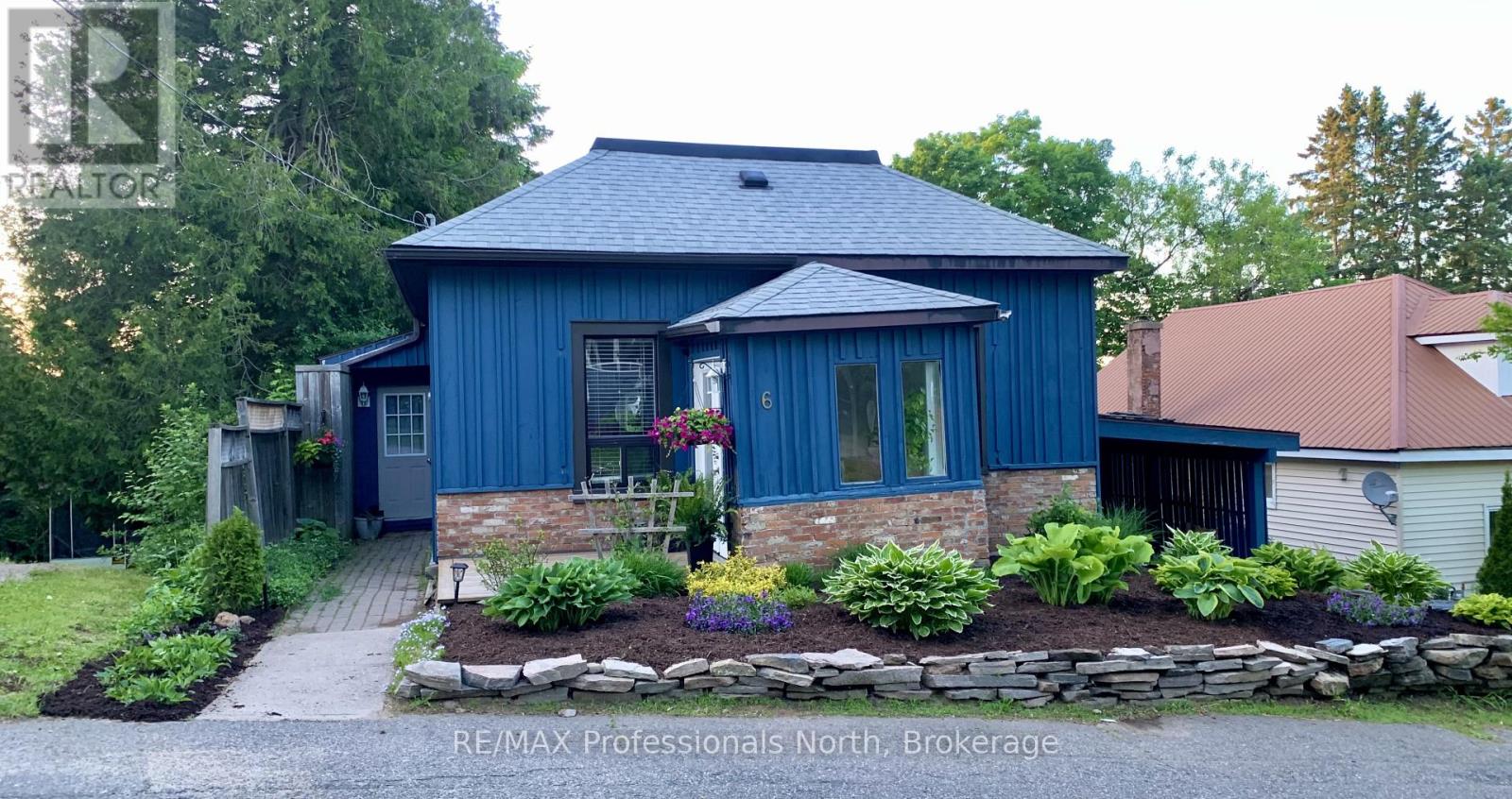 6 Duncan Street E, Huntsville, Ontario  P1H 1P6 - Photo 1 - X12618234