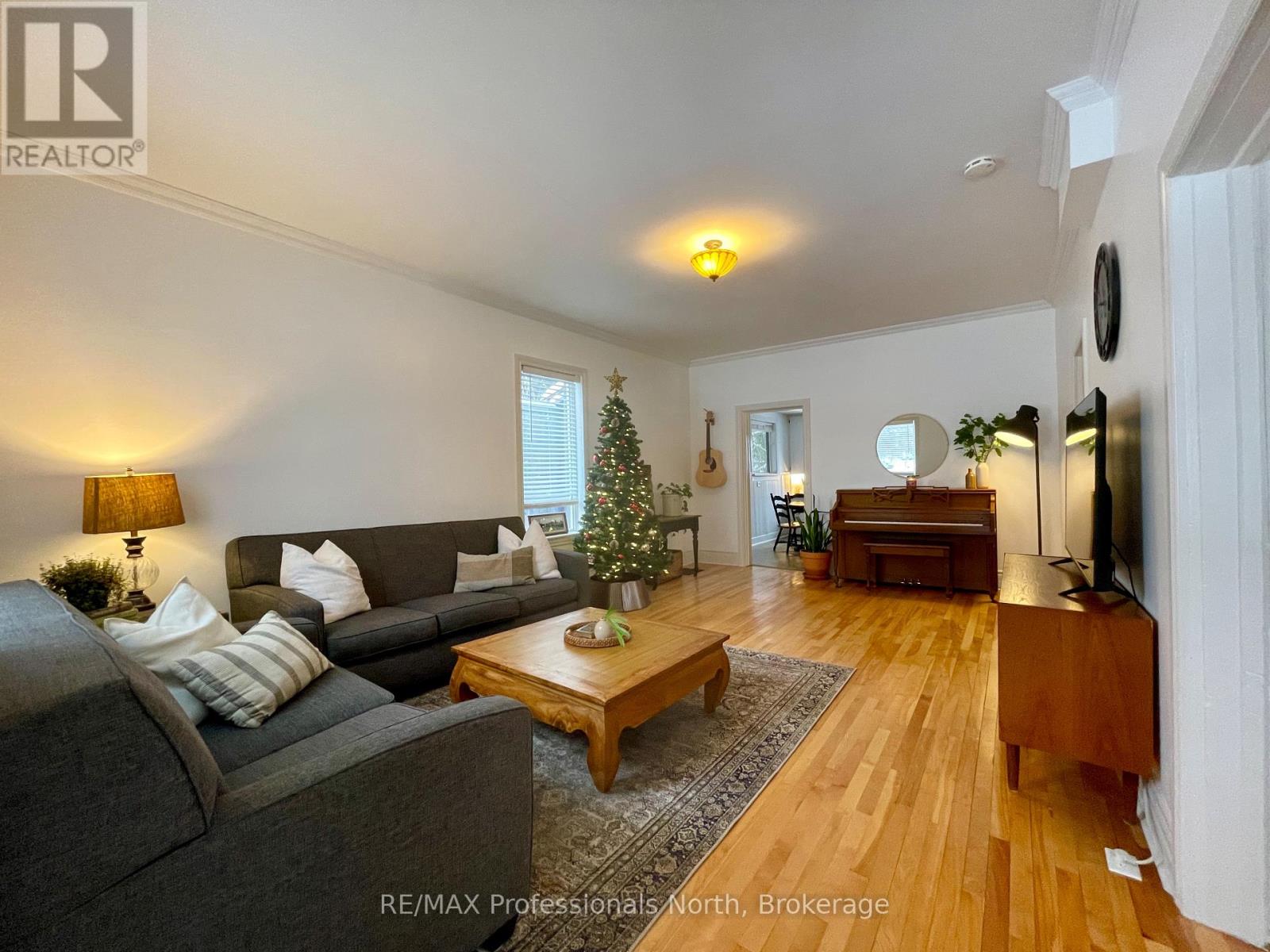 6 Duncan Street E, Huntsville, Ontario  P1H 1P6 - Photo 4 - X12618234