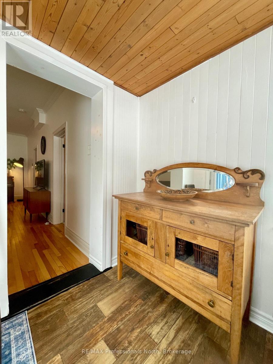 6 Duncan Street E, Huntsville, Ontario  P1H 1P6 - Photo 6 - X12618234