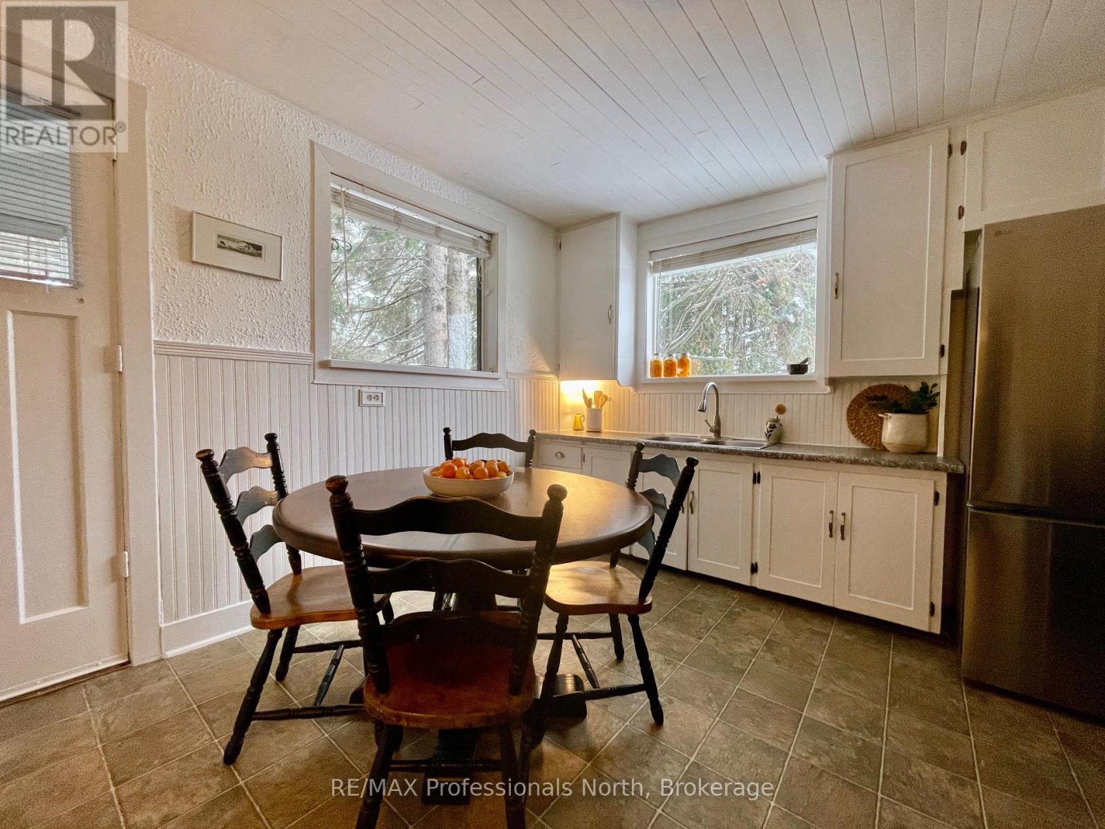 6 Duncan Street E, Huntsville, Ontario  P1H 1P6 - Photo 9 - X12618234