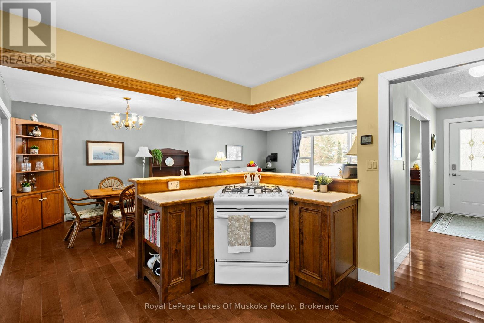 5 Brobst Forest Crescent, Bracebridge, Ontario  P1L 1C8 - Photo 11 - X12626724