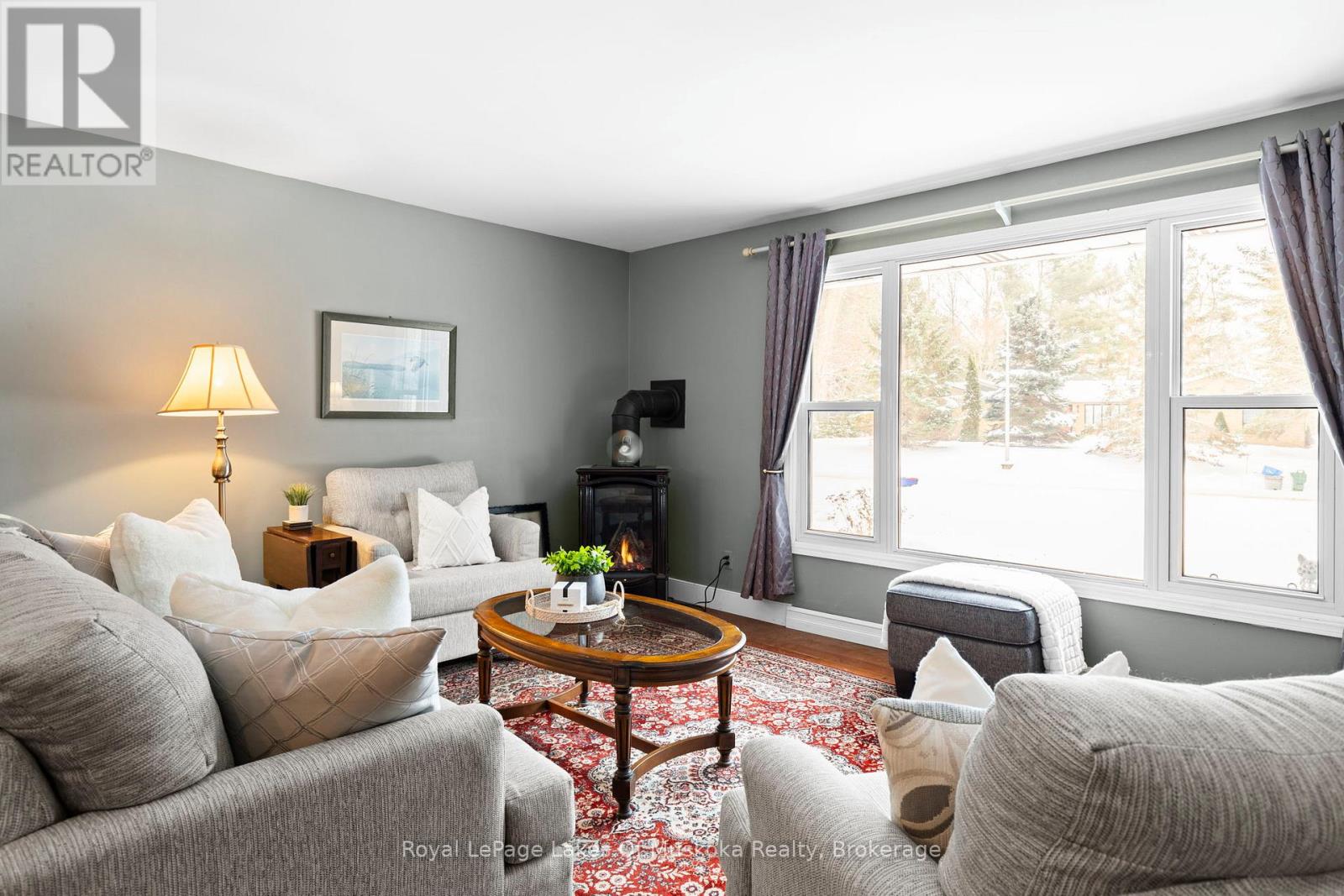 5 Brobst Forest Crescent, Bracebridge, Ontario  P1L 1C8 - Photo 5 - X12626724