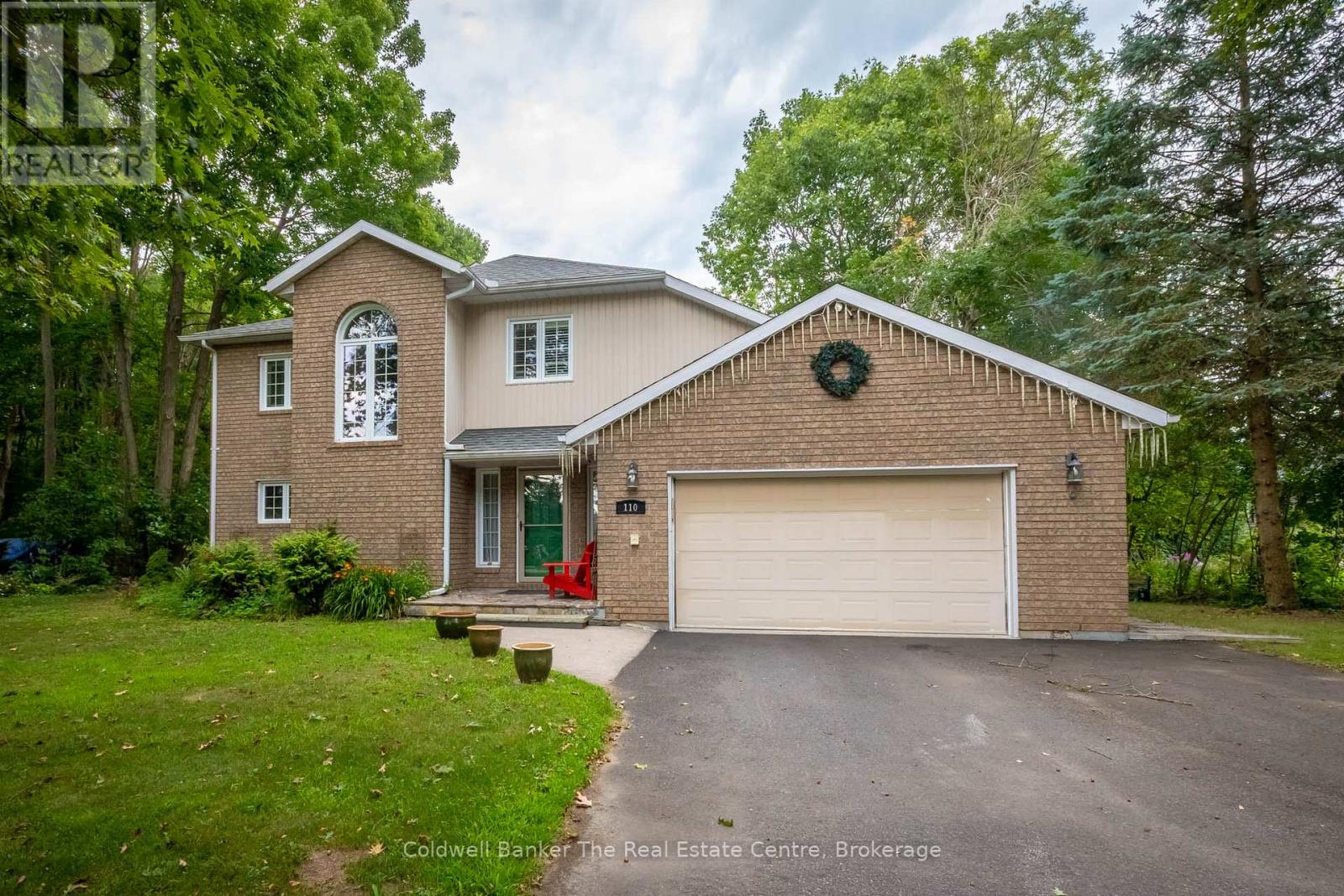 110 Forest Glen Drive, Gravenhurst, Ontario  P1P 1A1 - Photo 2 - X12628838