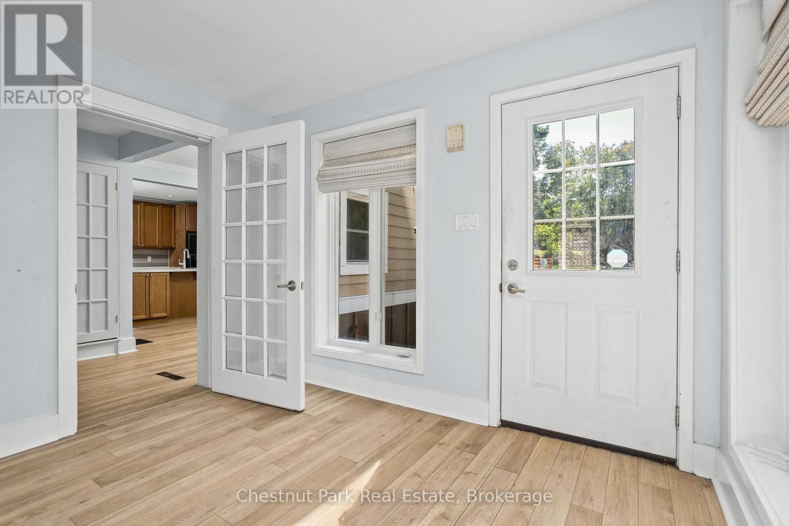 615 Bay Street, Gravenhurst, Ontario  P1P 1G8 - Photo 10 - X12629788