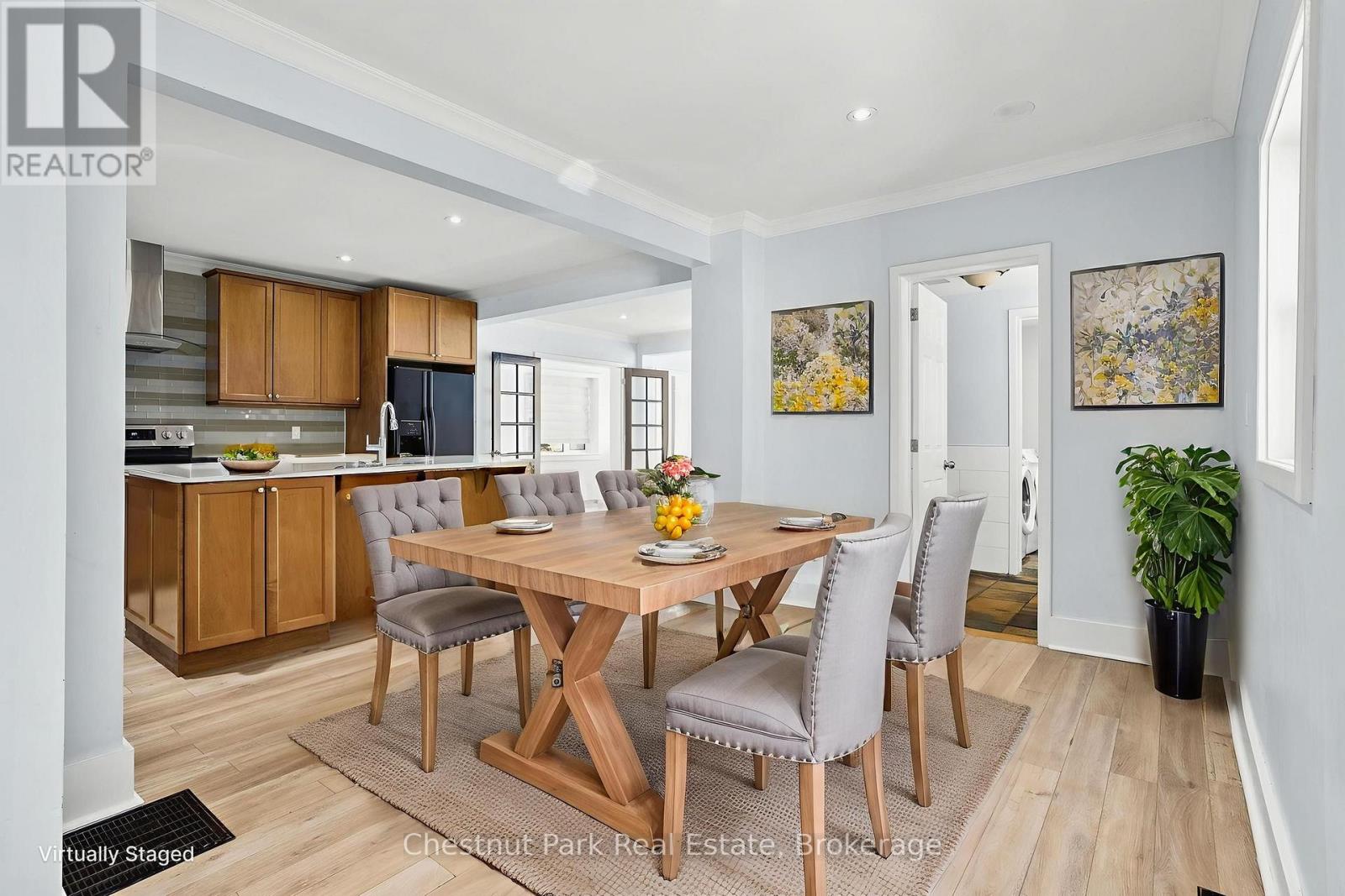 615 Bay Street, Gravenhurst, Ontario  P1P 1G8 - Photo 13 - X12629788