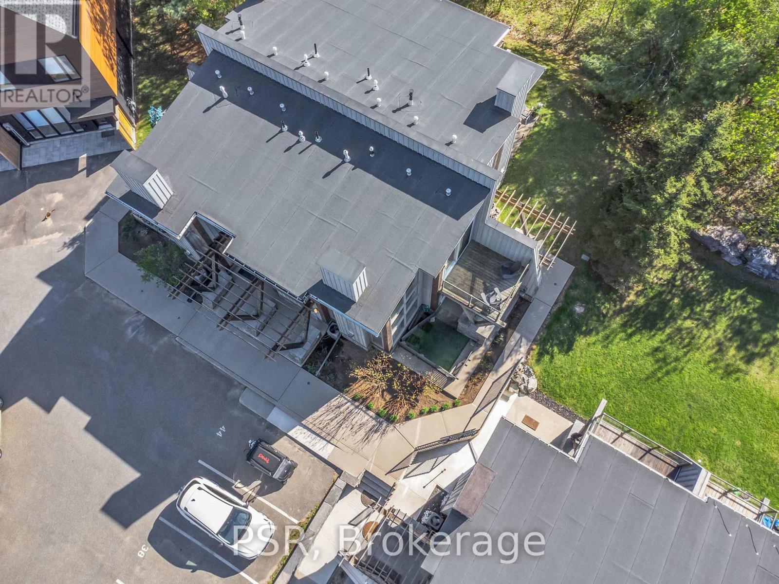 44 Carrick Trail, Gravenhurst, Ontario  P1P 0A6 - Photo 38 - X12633388