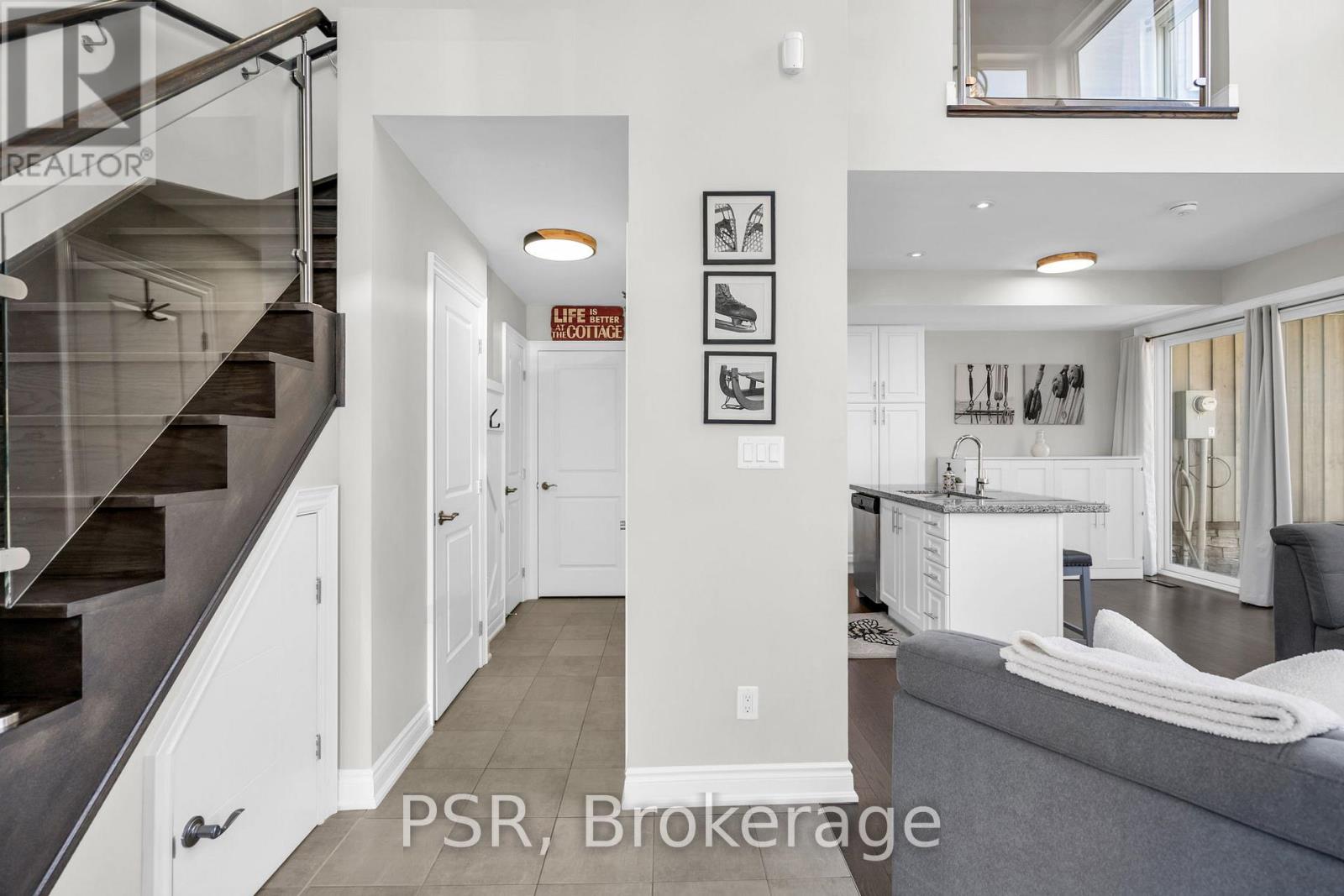 44 Carrick Trail, Gravenhurst, Ontario  P1P 0A6 - Photo 7 - X12633388