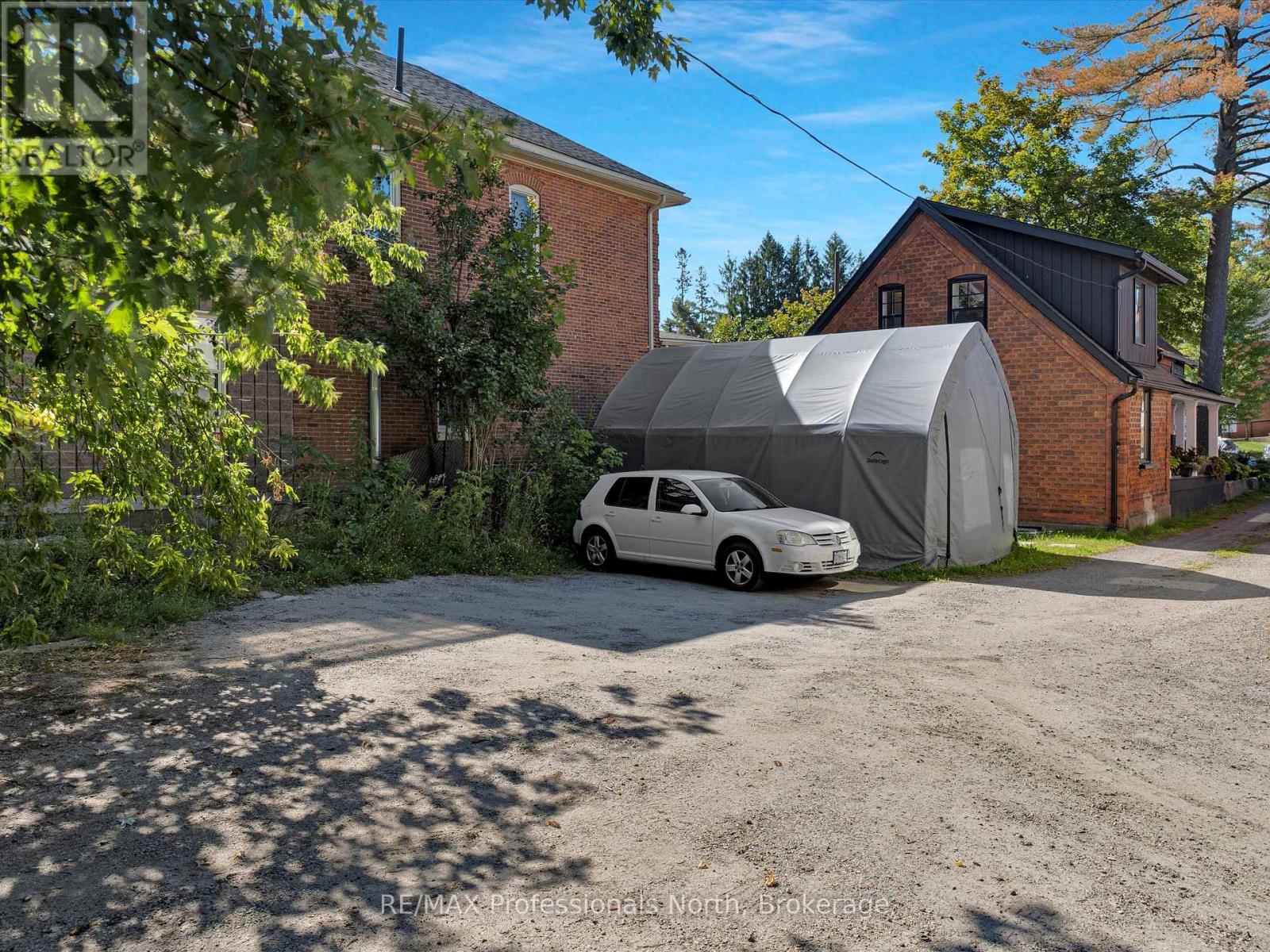 153 Manitoba Street, Bracebridge, Ontario  P1L 1S3 - Photo 11 - X12638508