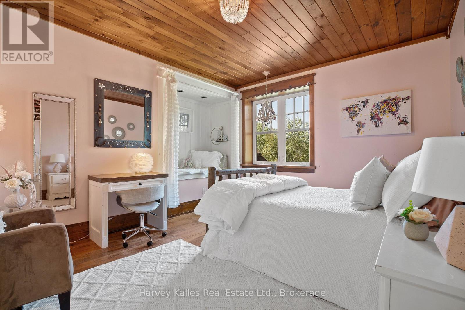 1074 Tally Ho Winter Park Road, Lake Of Bays, Ontario  P1H 2J6 - Photo 27 - X12638636