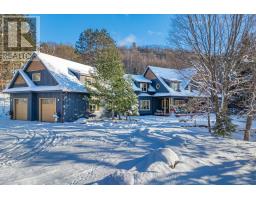 1074 TALLY HO WINTER PARK ROAD, Lake of Bays, Ontario