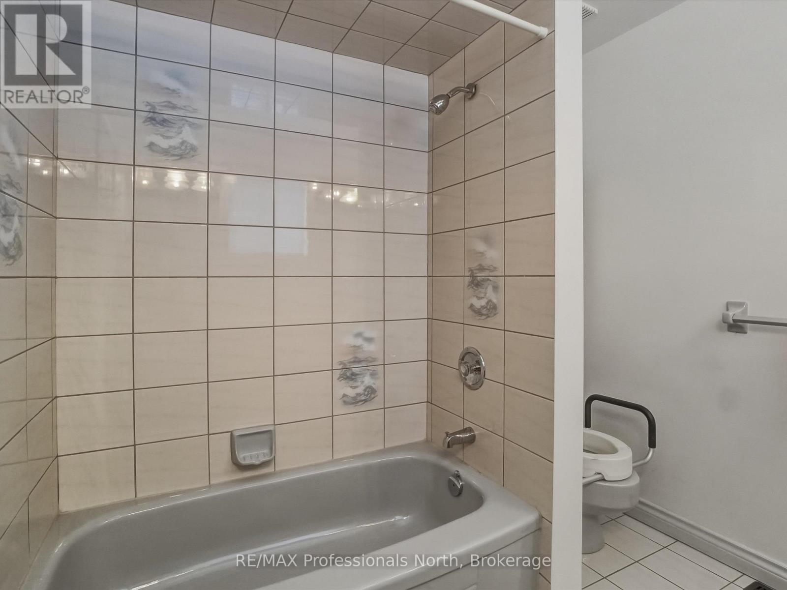 39 Catharine Street, Bracebridge, Ontario  P1L 1B1 - Photo 30 - X12639430