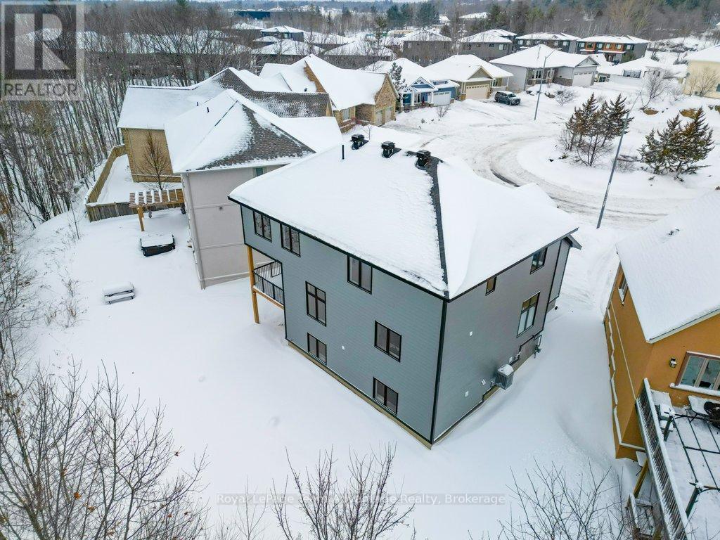 18 Avery Court, Parry Sound, Ontario  P2A 3C4 - Photo 42 - X12639540