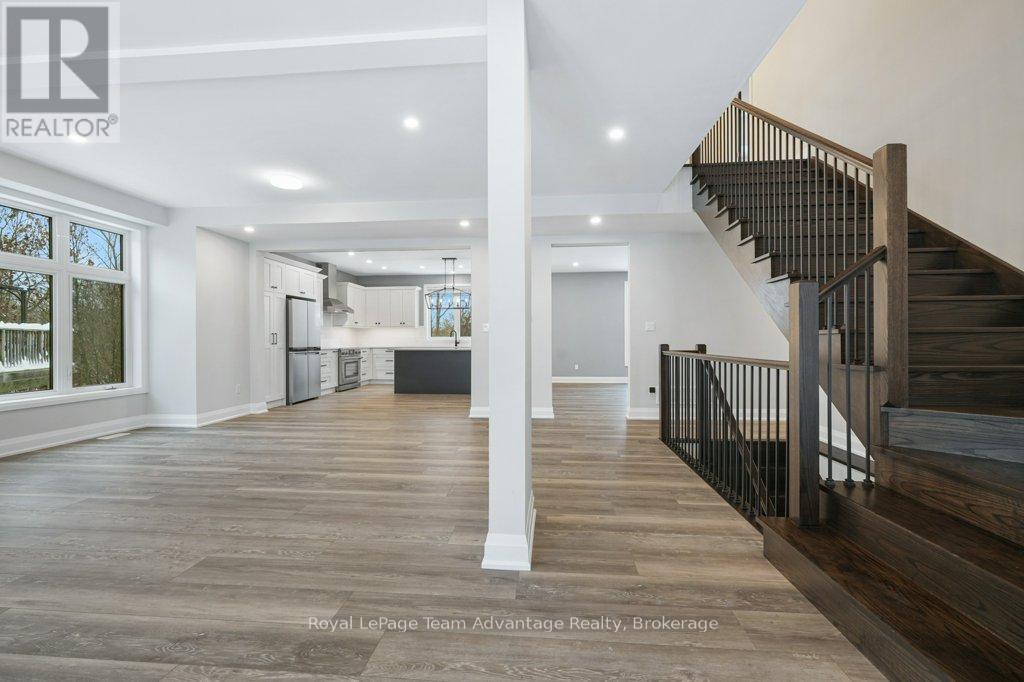 18 Avery Court, Parry Sound, Ontario  P2A 3C4 - Photo 5 - X12639540