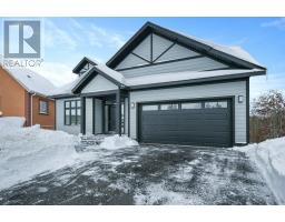 18 AVERY COURT, Parry Sound, Ontario