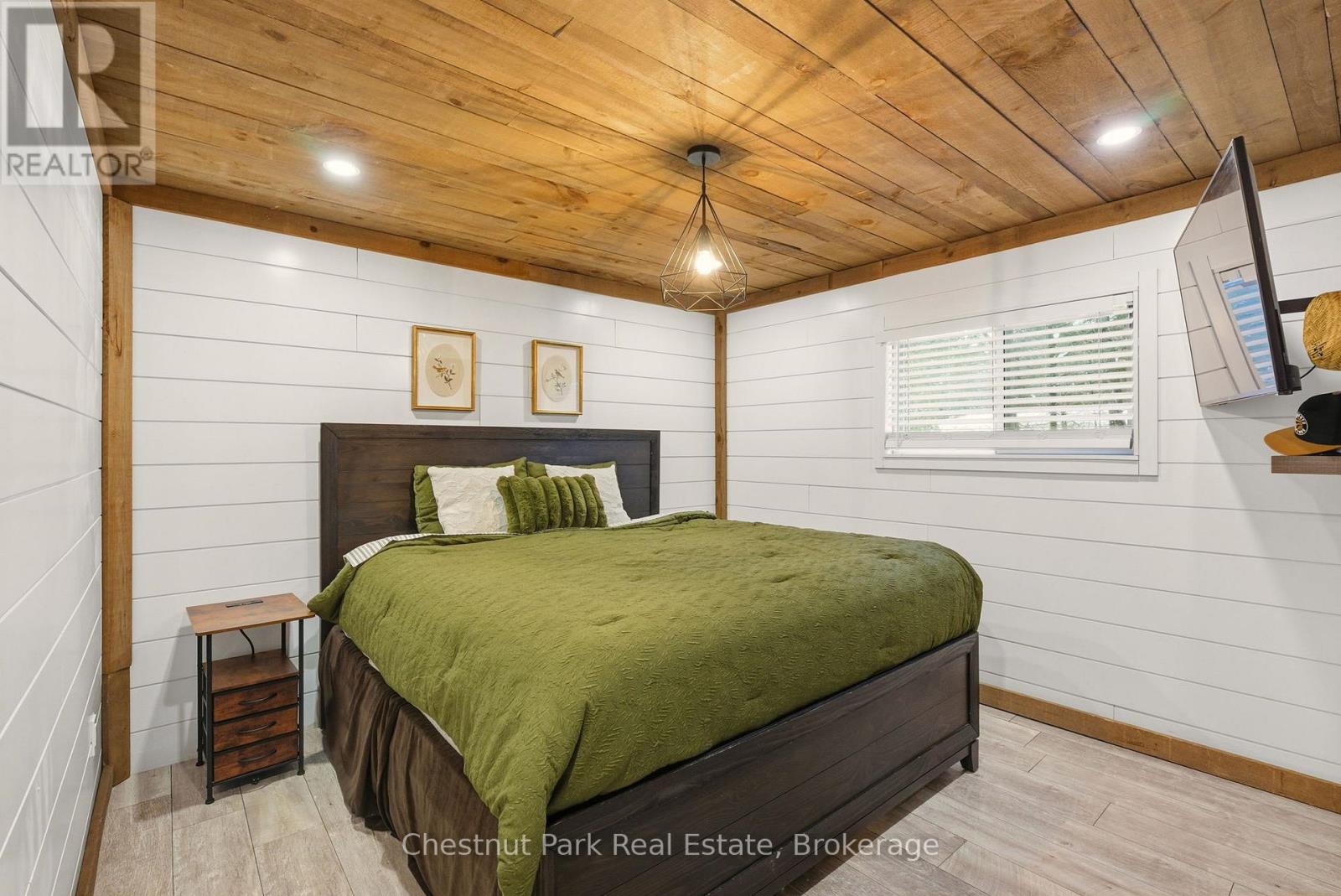 354 Muskoka 10 Road, Huntsville, Ontario  P0B 1L0 - Photo 25 - X12643898