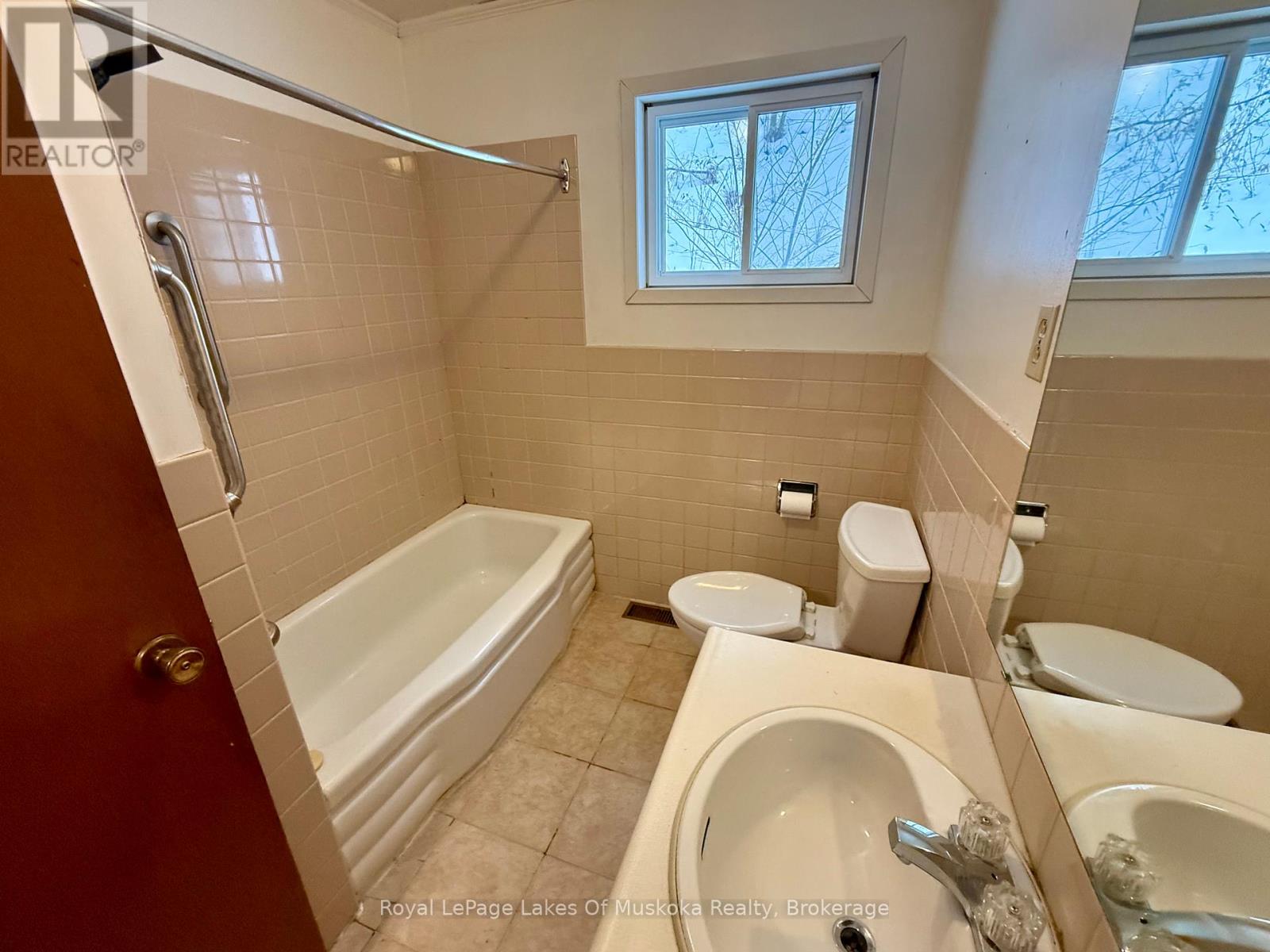 31 Ferguson Road, Huntsville, Ontario  P1H 1X7 - Photo 13 - X12646902