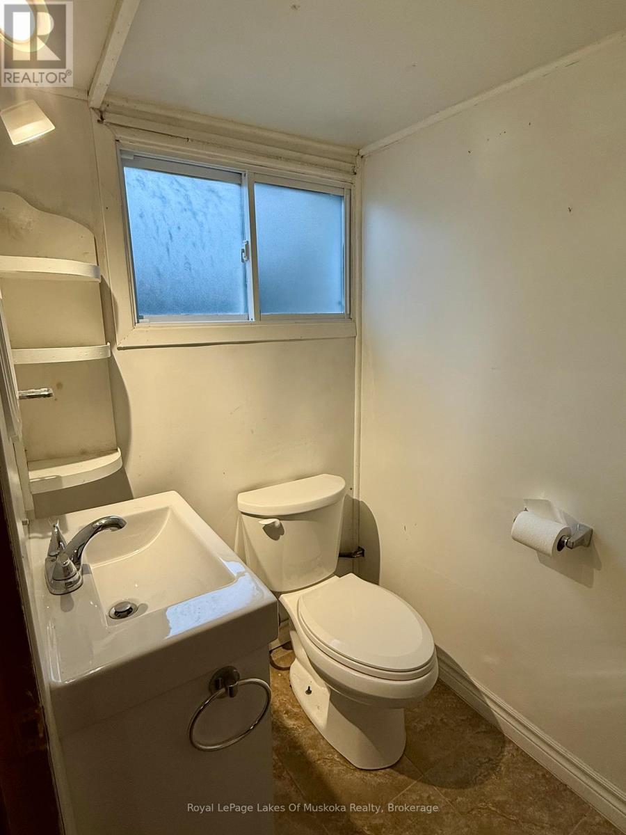 31 Ferguson Road, Huntsville, Ontario  P1H 1X7 - Photo 17 - X12646902