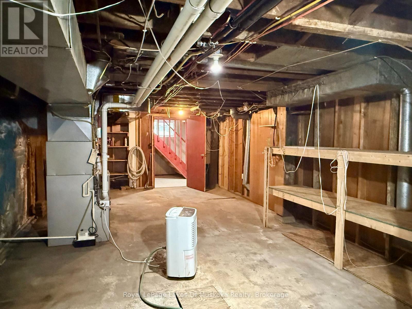 31 Ferguson Road, Huntsville, Ontario  P1H 1X7 - Photo 21 - X12646902