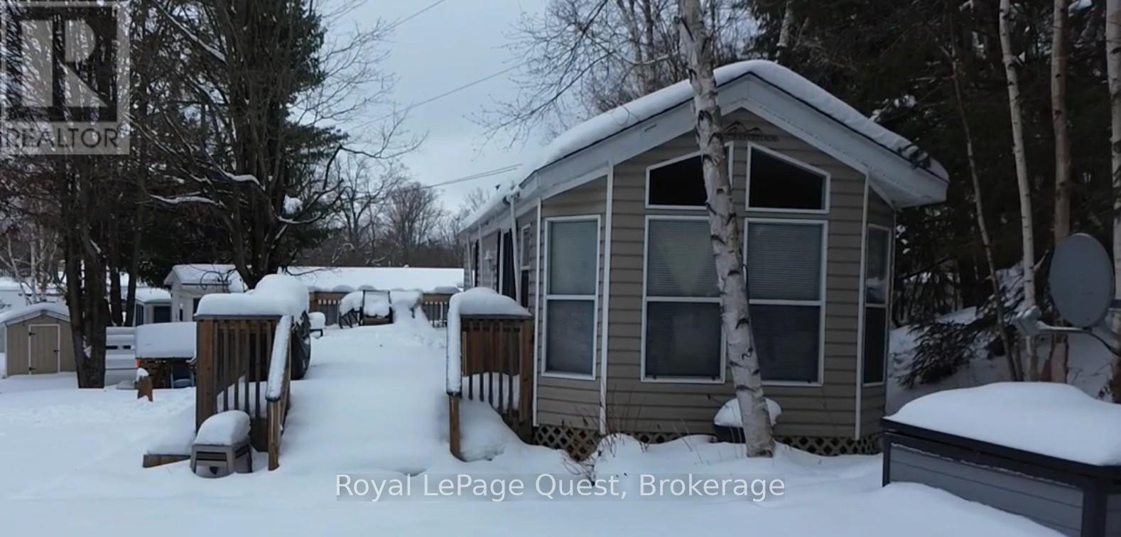 22 - 1005 Stephens Bay Road, Bracebridge, Ontario  P1L 1X2 - Photo 1 - X12647718