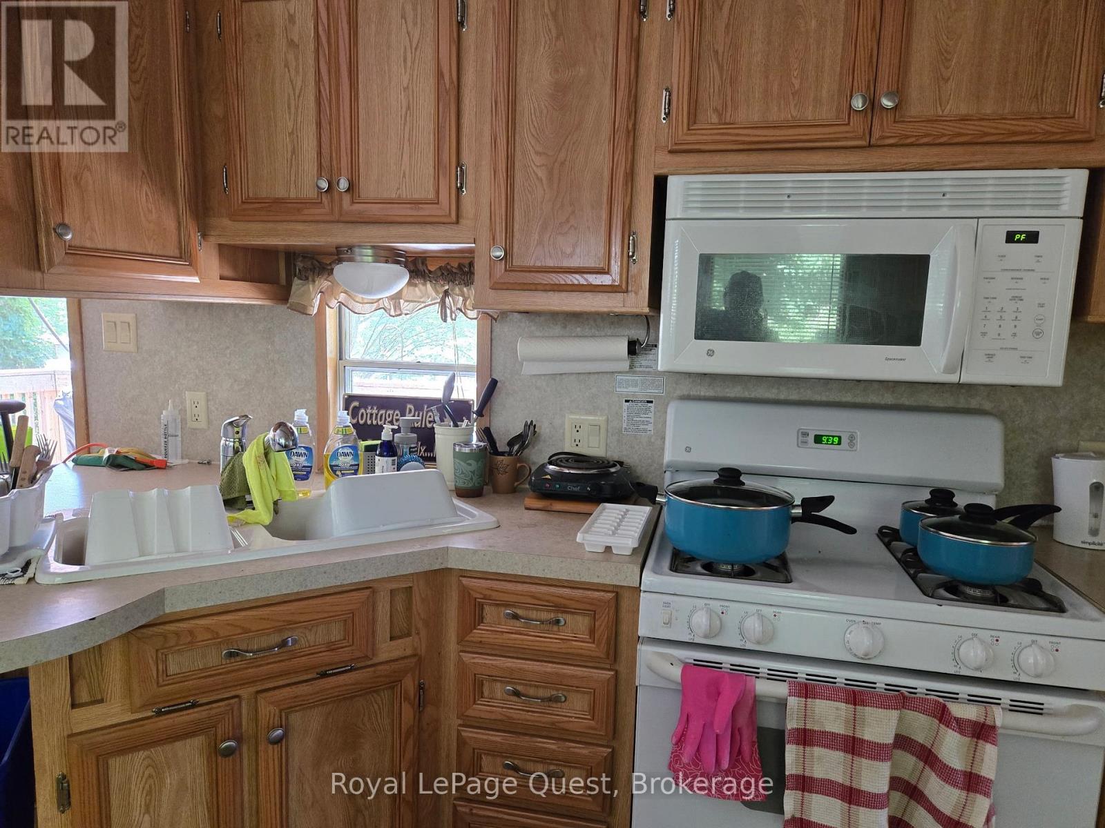 22 - 1005 Stephens Bay Road, Bracebridge, Ontario  P1L 1X2 - Photo 5 - X12647718