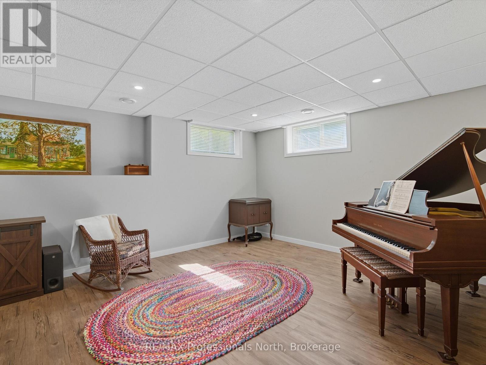 17 Keall Crescent, Bracebridge, Ontario  P1L 1Y4 - Photo 22 - X12654112