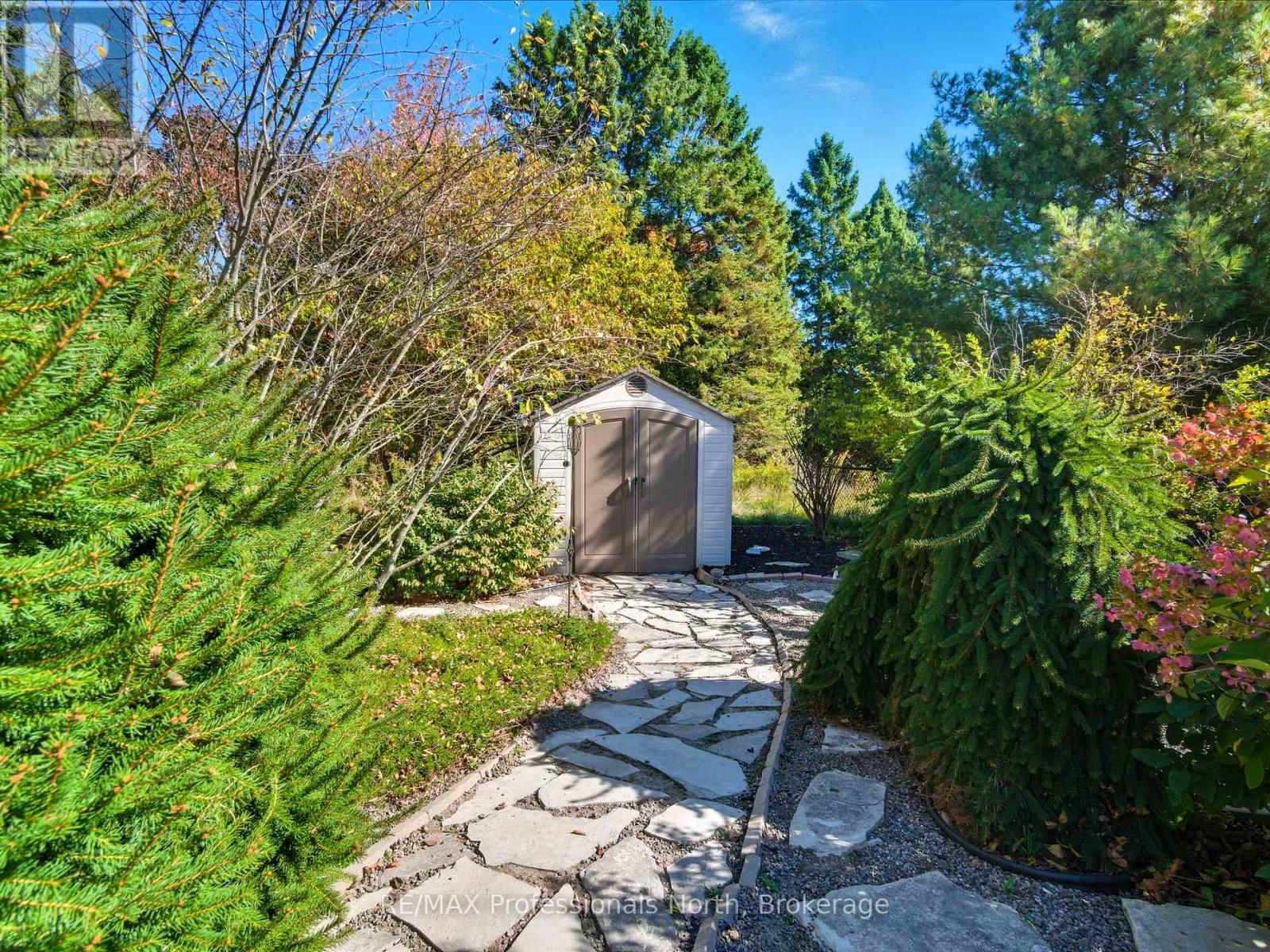 17 Keall Crescent, Bracebridge, Ontario  P1L 1Y4 - Photo 41 - X12654112