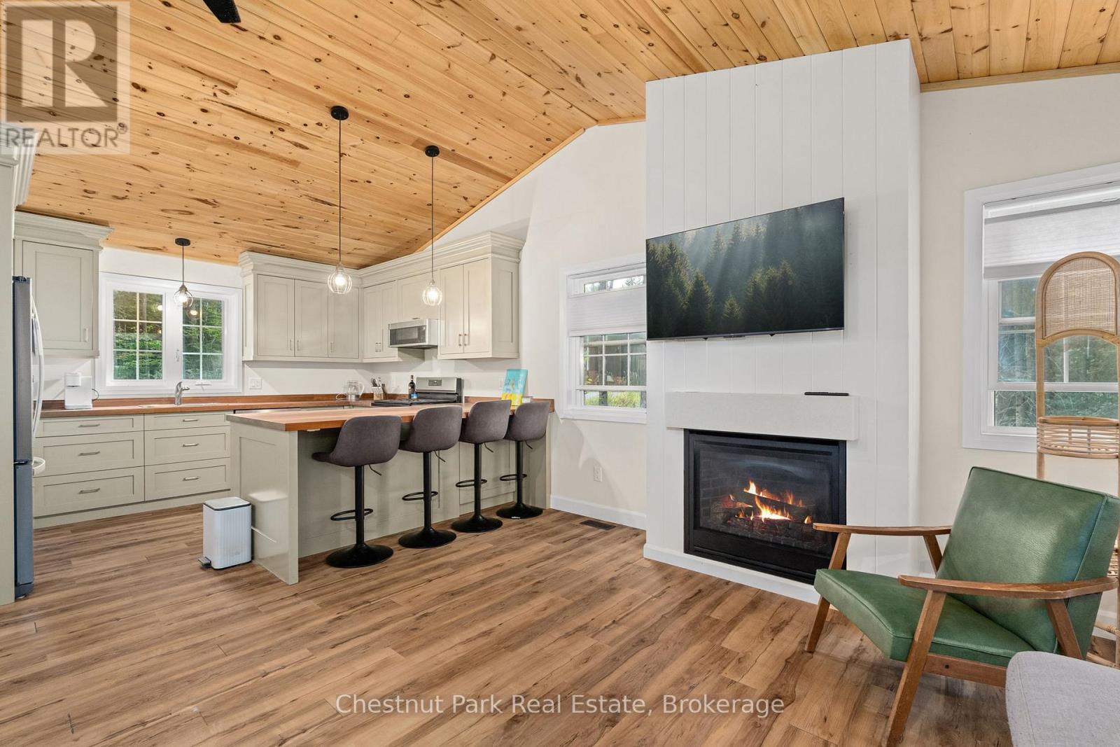 2698 Old Muskoka Road, Huntsville, Ontario  P0B 1M0 - Photo 41 - X12654220