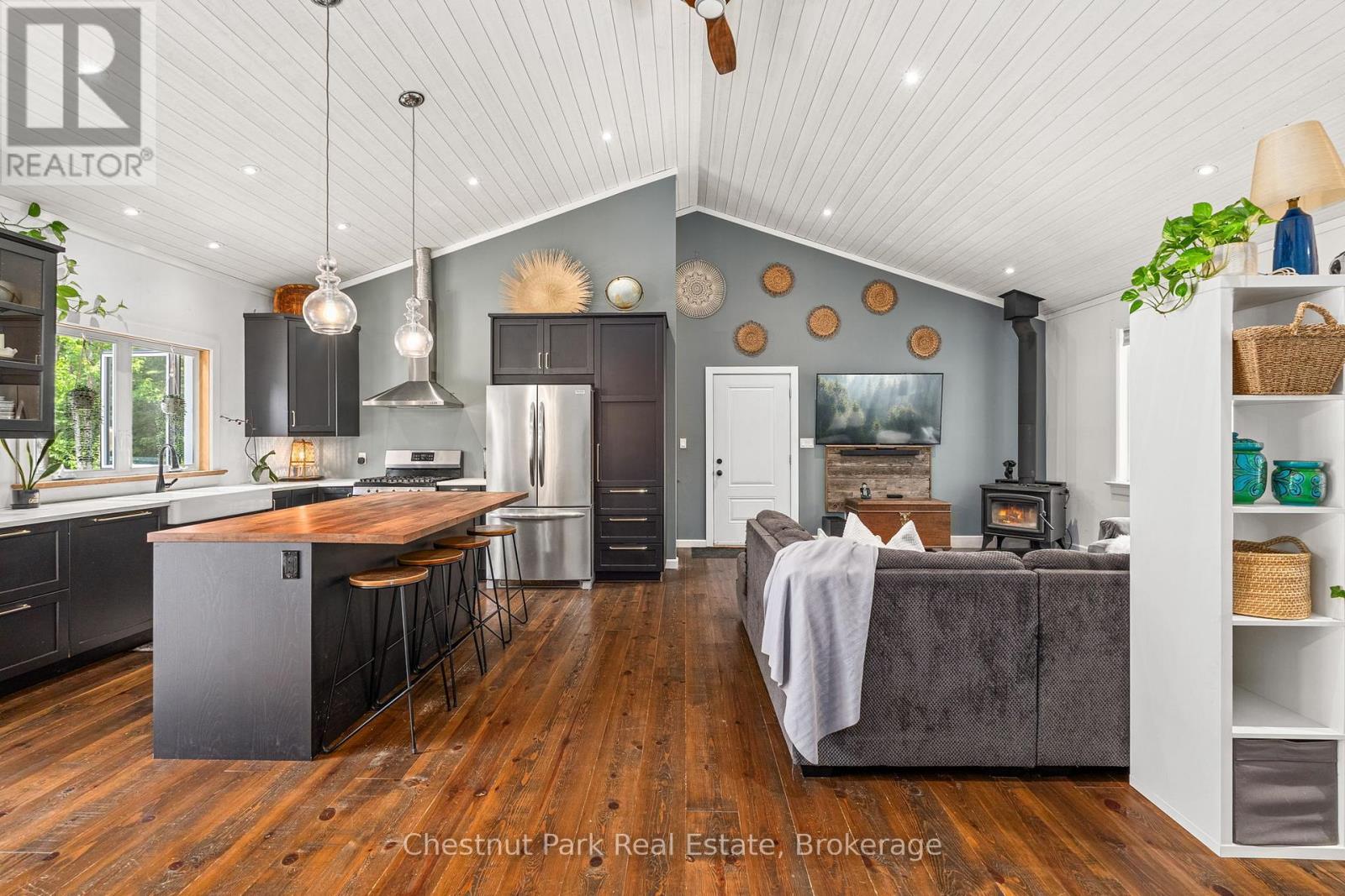 2698 Old Muskoka Road, Huntsville, Ontario  P0B 1M0 - Photo 9 - X12654220