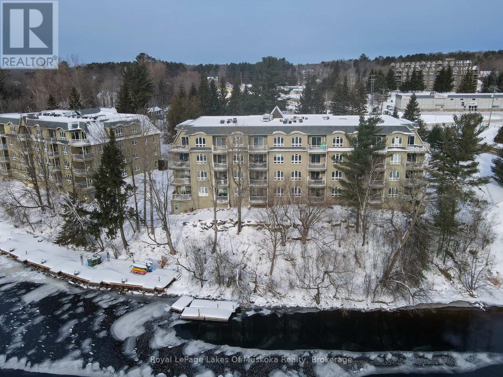 106 - 31 Dairy Lane, Huntsville, Ontario  P1H 2L7 - Photo 1 - X12654418