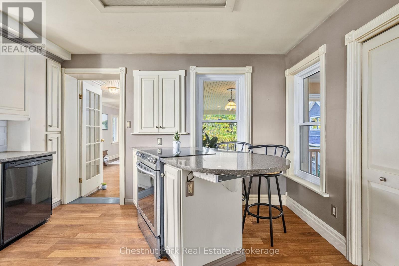 2360 60 Highway, Lake Of Bays, Ontario  P1H 2E5 - Photo 18 - X12654642