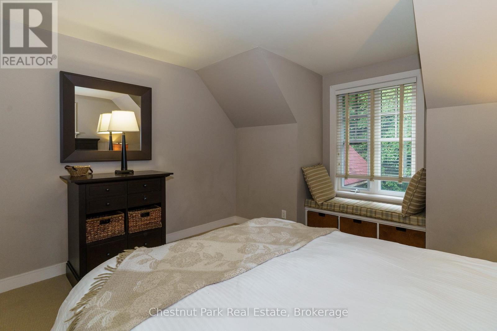 501 Glen Abbey Way E, Seguin, Ontario  P2A 2W8 - Photo 13 - X12660642